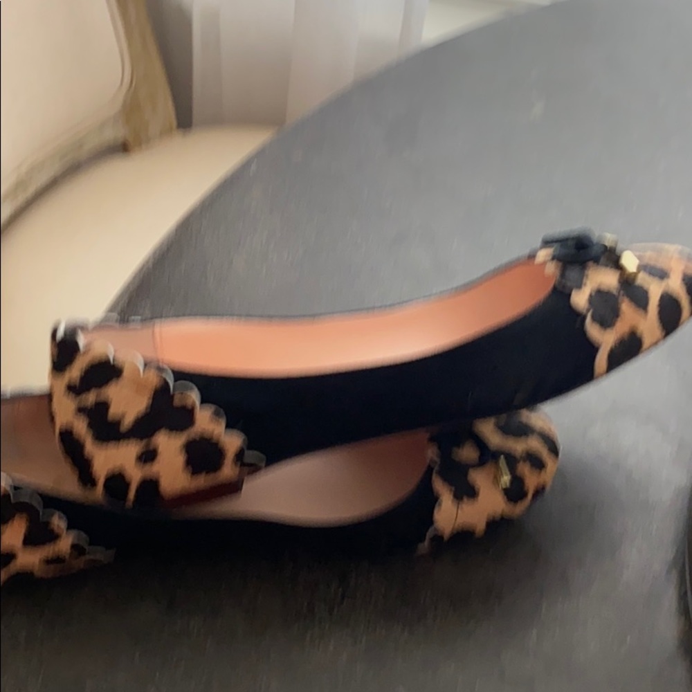 Shoe - Picture 2 of 2